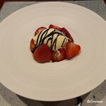 日本料理 TOBIUME - 異文化～焼いちご～