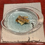 日本料理 TOBIUME - 稚鮎と新玉葱のフライを自家製タルタルソースとともに