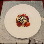 日本料理 TOBIUME - 異文化～焼いちご～