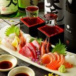 Assortment of five types of sashimi