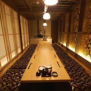 Private room seats available for small groups♪
