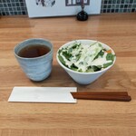 恵比寿 トリメシヤ - サラダもついて