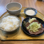 Gyuutan Ijichi - 牛タンネギドカ盛り定食