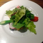 174819944 - salad ʕ･(ｴ)･ʔ