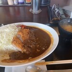 定食 吉田屋 - 食べかけカツカレー