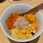 鮨処 池上 - 鮨屋の究極の玉子どんぶり