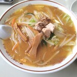 Gosaku - 味噌野菜ラーメン。