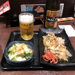 Yoshinoya - 豚皿、お新香、瓶ビール、