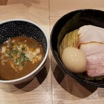 Niboshi Hyakushiki Haru - 特濃味玉つけ麵