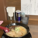 Ramen Shira Hae - あっさり塩とんこつスープ✨✨✨