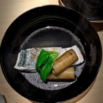 温石 - 驚くべき巨大「鯵のお椀」絶句。素晴らしいシグニチャーにもなりうるお椀と思いました。