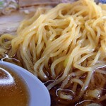 紅花 - 麺の量も多めだと思います。