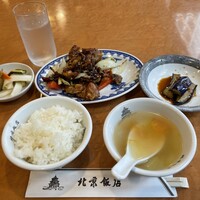 横浜中華街 北京飯店 - ランチ全景 横浜中華街 北京飯店 - ランチ全景