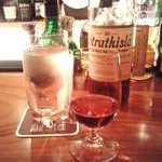 the BAR ACE - 再訪　4杯目：40年物ストラスアイラ。