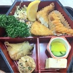 カフェレスト菊水 - 2013.2.4　白身魚のフライ、手作り春巻き、だし巻き、漬物