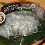 寅八商店 - 泳ぎいかのお造り(中)