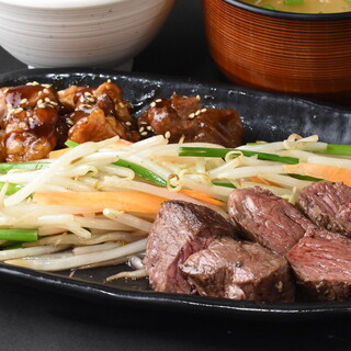 鉄板焼天神ホルモン_1