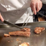 横浜 神戸牛 鉄板焼き 雪月 - 