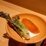 銀座 しのはら - 下には大きなカラスミ