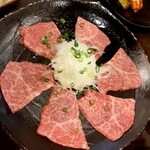 炭火焼肉 やまもと - 