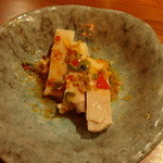 鶏肉の四川辛み山椒風味