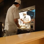 Honkaku Itamae Izakaya Osakana Souhonke - 