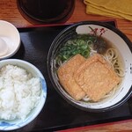 だし道楽 - きつねうどん&卵かけご飯