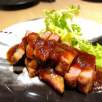 うにときんき 希寿 - 道産豚「麦王」の肩ロース生姜焼き（レア）