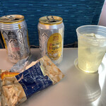 とらや - 新幹線の車内で一人宴会を。