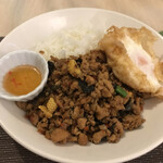 タイ国料理　チャイタレー - 