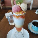 クリクリ - 初夏のレアチーズパフェ¥1050(~2022.5.23)