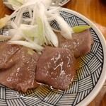 もつ焼きパラダイス富士 - レバはﾈｯﾄﾘ