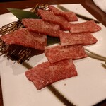 A5仙台牛焼肉 肉豊作 - ロース