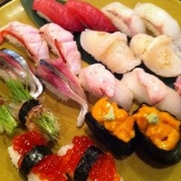 丸萬寿司 - 