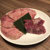 焼肉うしごろ 新宿三丁目店 - 