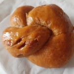 パンとお話 アップルの発音 - silk(焦がしキャラメルとカシューナッツ)