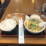 Meikaen - 餃子セット（8個）卵スープ（美味し）