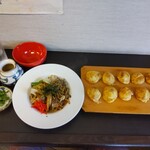 ぼん蔵 - 明石焼と焼きそばセット