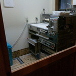 Utaandon - トイレに立った時に発見した製麺機