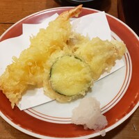 はし本 - 揚げ立ての天ぷらも