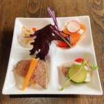 上野幌キッチン60 - 前菜のピクルス