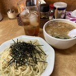 麺や　まるしょう - ウーロンハイ 350円、つけめん塩700円