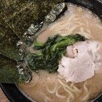 横浜ラーメン弐七家 - 