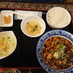 中国料理 恵莉華 - 麻婆丼