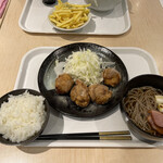Karaage Karasuke - 手羽先味定食 790円（ + 鴨そばセットに変更 350円）
