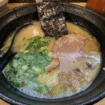 久留米ラーメン 初代 よかろうもん - 