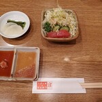 ステーキ&とんかつ 宕 - サラダ