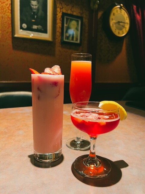 Magic Bar VERNON'S BAR photo 2