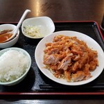 中華料理 祥龍房 - ランチ・油淋鶏。