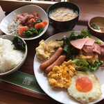 174942920 - 御飯を美味しく食べられるおかずたち